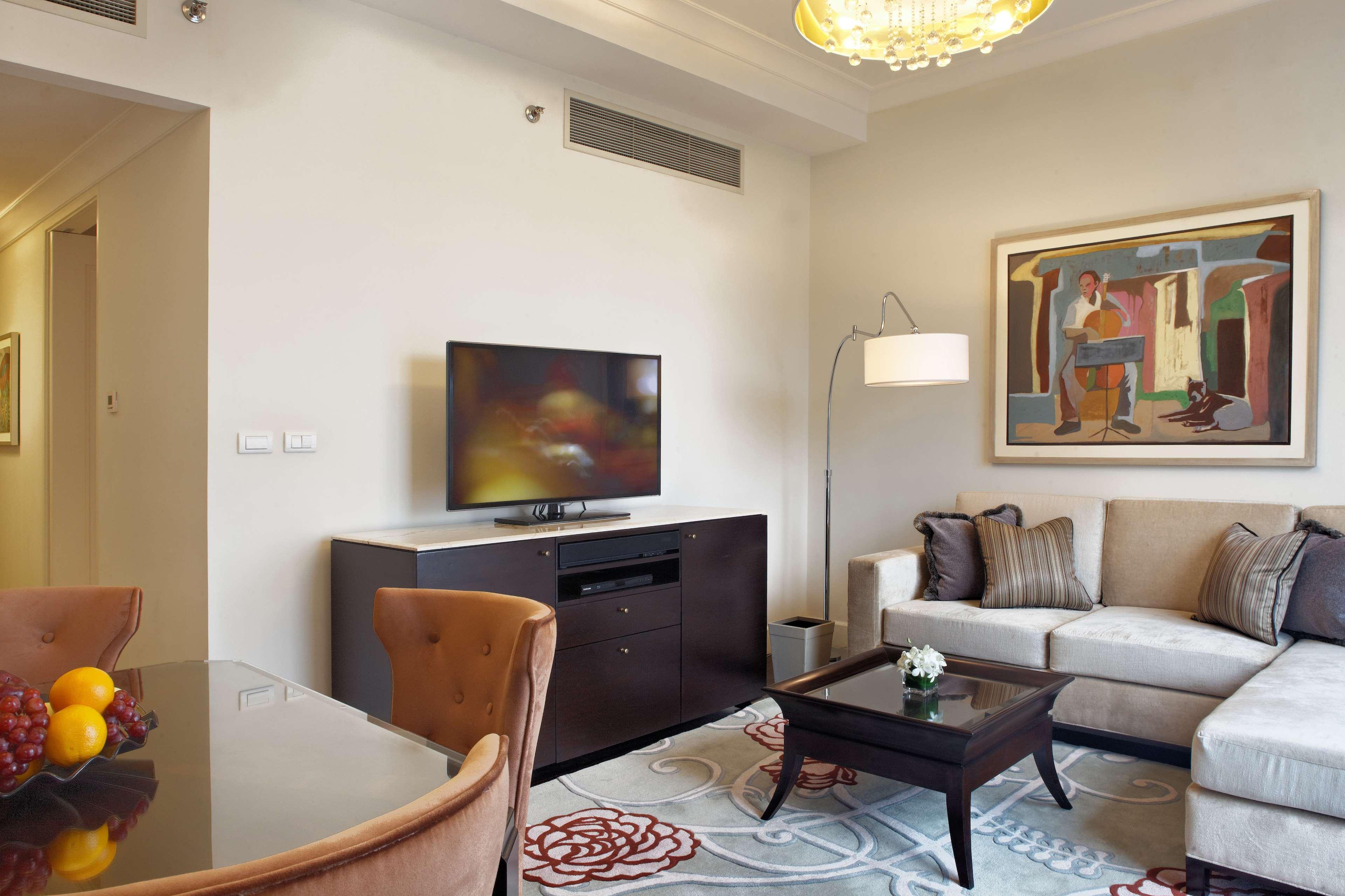 Raffles Makati Hotel Makati City Luaran gambar